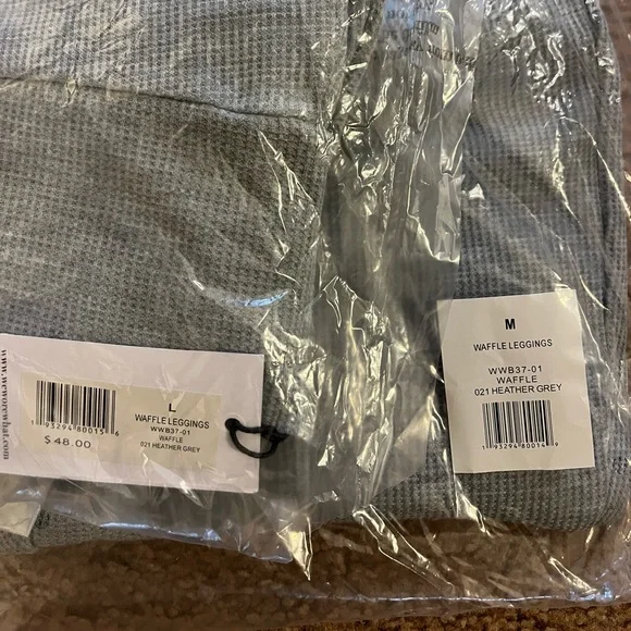 NWT WeWoreWhat Waffle Knit High Rise Leggings Heather Grey Danielle Bernstein XS - Picture 7 of 7